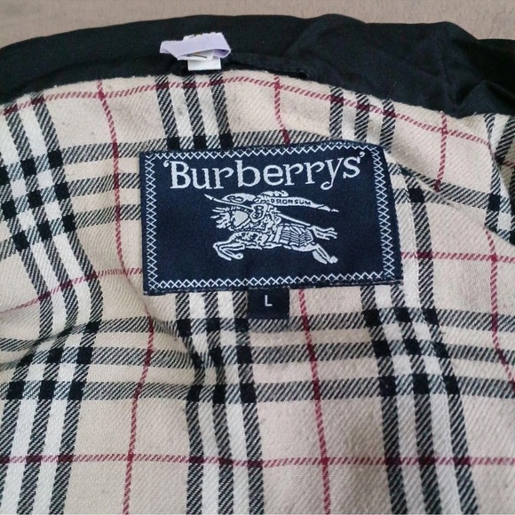 Burberry barn jacket - Picture 3 of 6